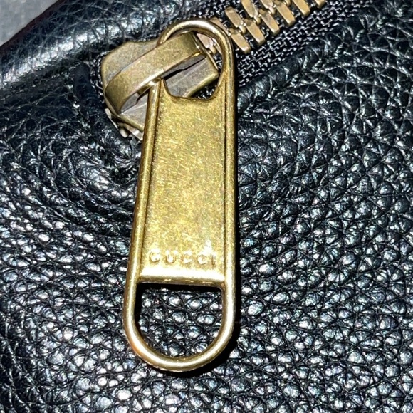 🍎SOLD🍎Gucci black leather belt bag excellent condition green n red strap - Picture 9 of 17